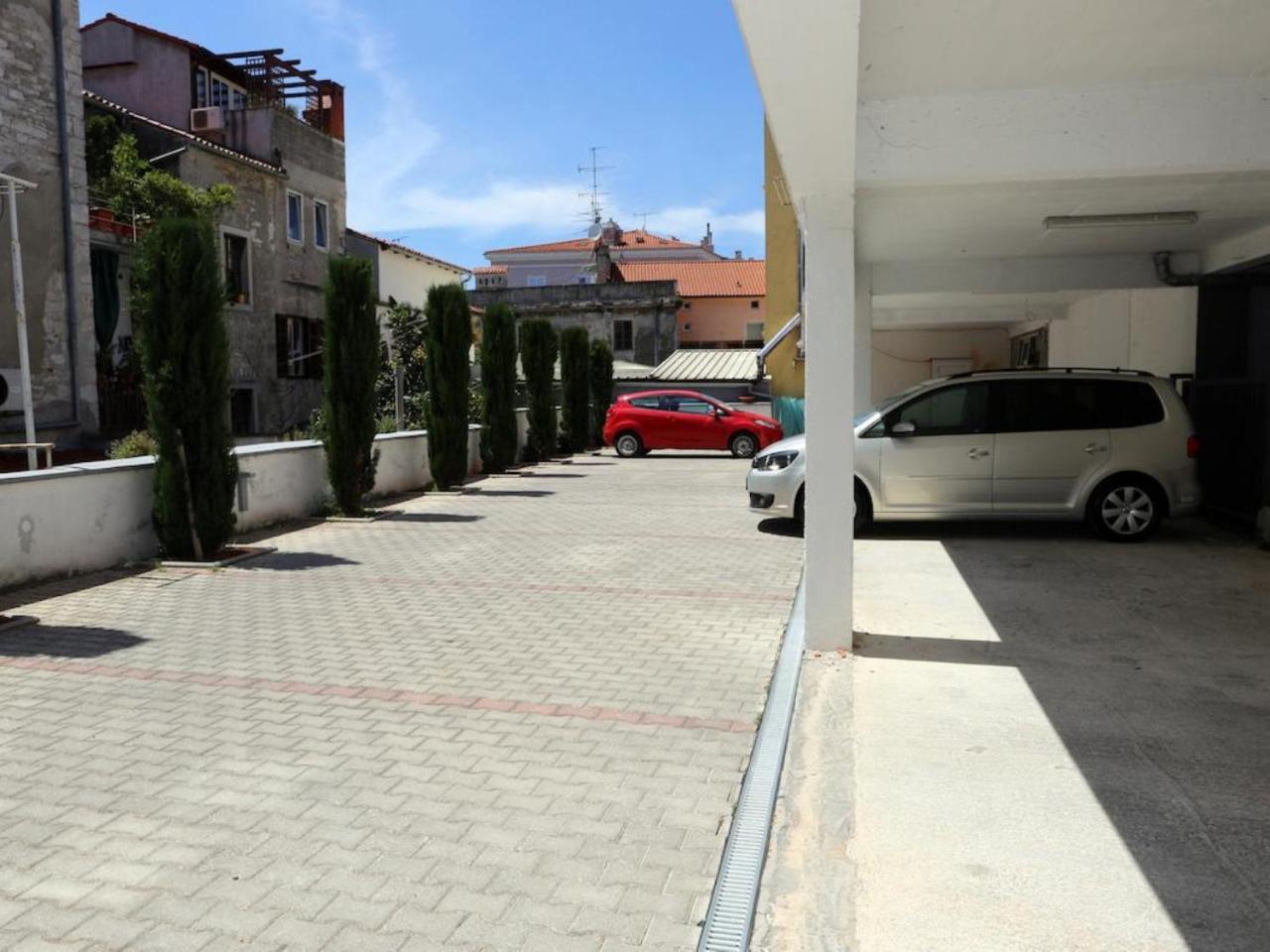 Hotel Galija Pula Exterior foto